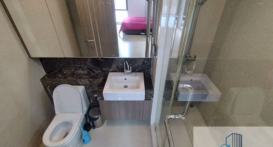 À vendre 3 chambres condo à Watthana, Bangkok
