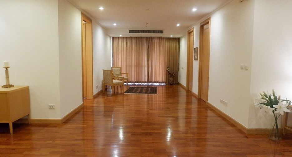Condo en alquiler y en venta de 2 habitaciones en Watthana, Bangkok