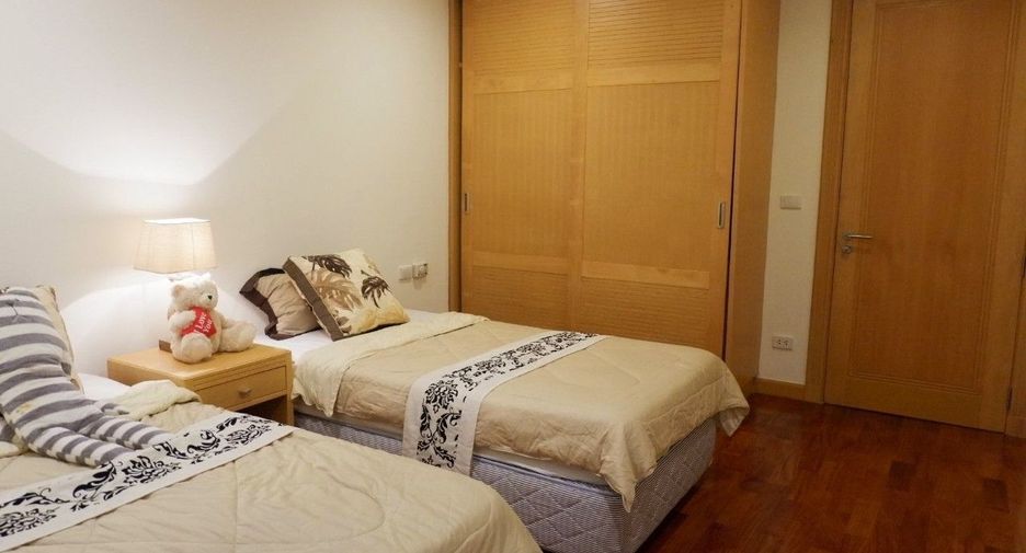 Condo en alquiler y en venta de 2 habitaciones en Watthana, Bangkok