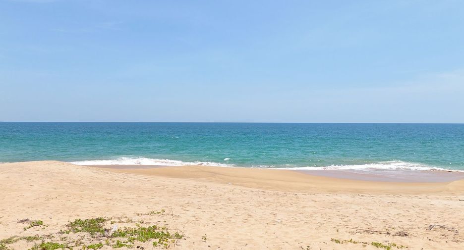 Terreno en venta en Takua Thung, Phang Nga