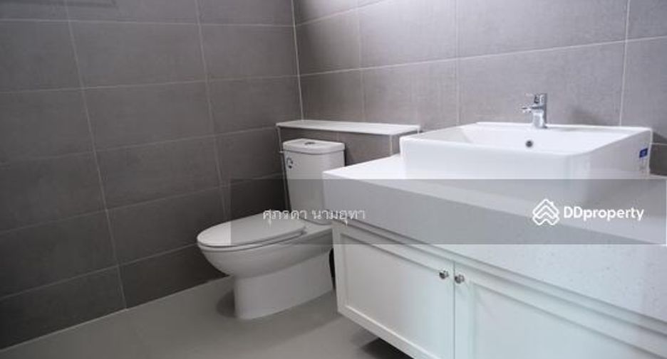 For sale 4 bedrooms house in Min Buri, Bangkok