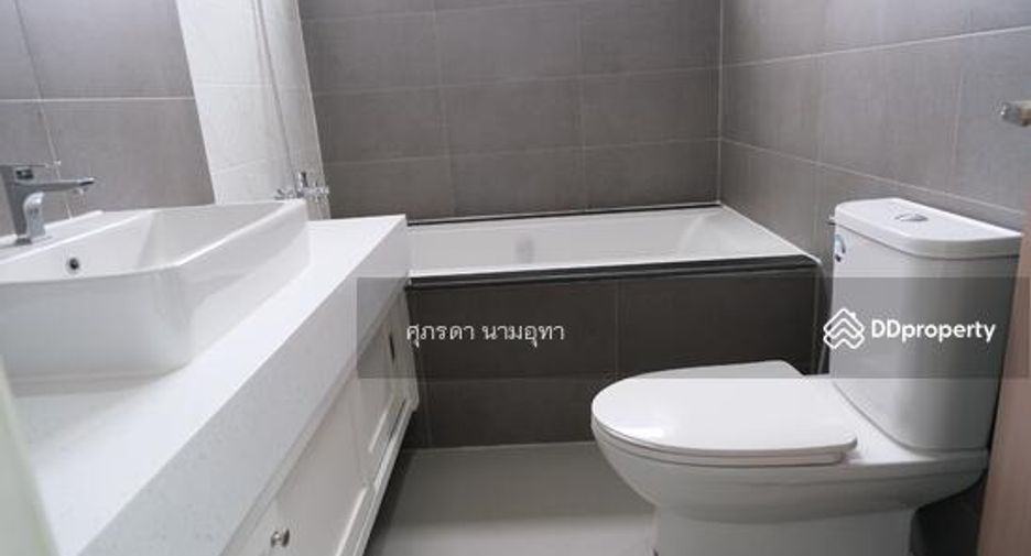 For sale 4 bedrooms house in Min Buri, Bangkok