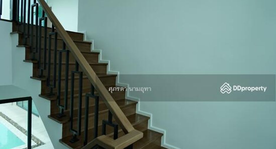 For sale 4 bedrooms house in Min Buri, Bangkok