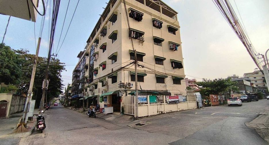 For sale studio apartment in Bang Kho Laem, Bangkok