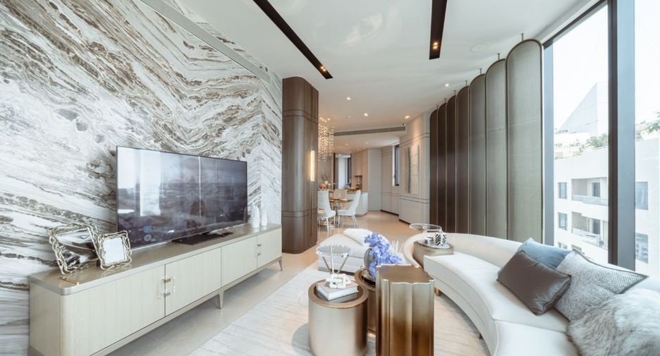 For sale 2 bed condo in Khlong San, Bangkok