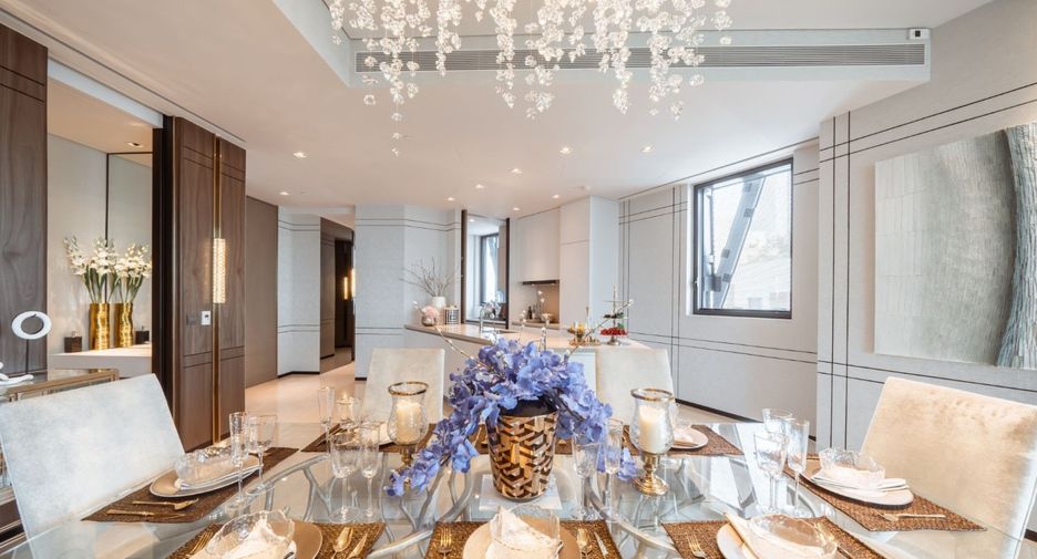 For sale 2 bed condo in Khlong San, Bangkok