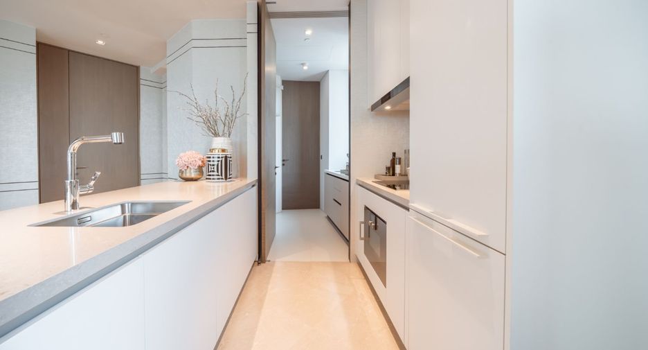 For sale 2 bed condo in Khlong San, Bangkok