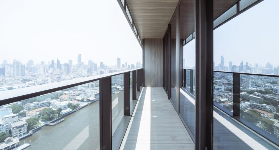 For sale 2 bed condo in Khlong San, Bangkok