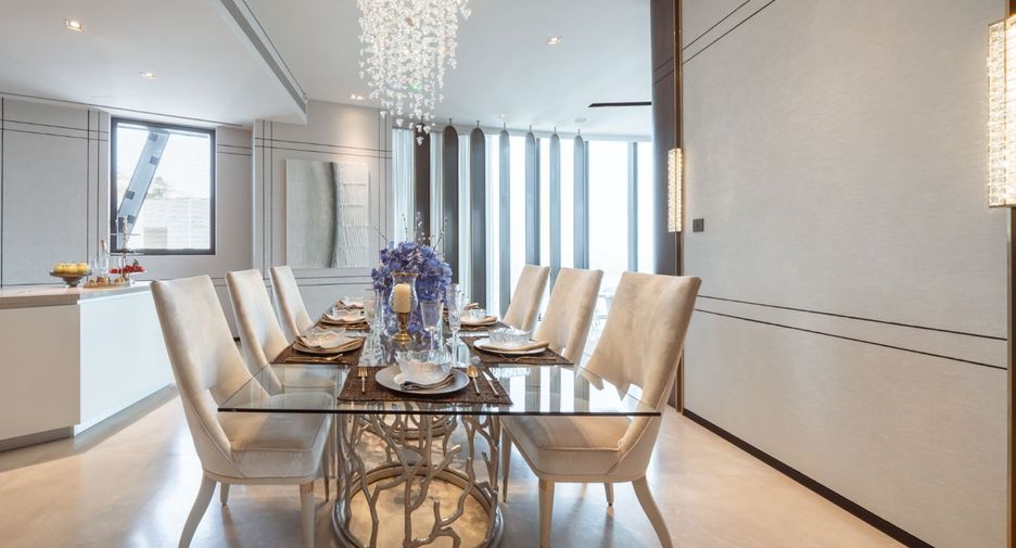 For sale 2 bed condo in Khlong San, Bangkok