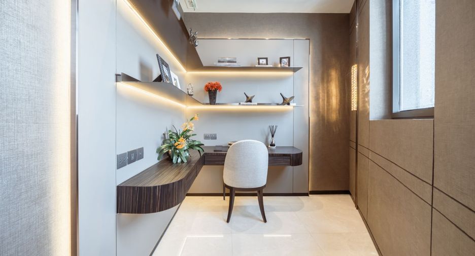 For sale 2 bed condo in Khlong San, Bangkok