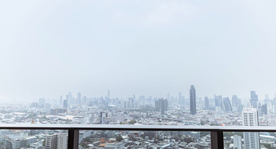 For sale 2 bed condo in Khlong San, Bangkok
