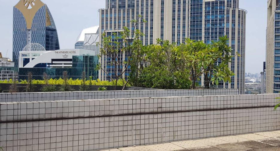 For sale 3 bedrooms condo in Pathum Wan, Bangkok