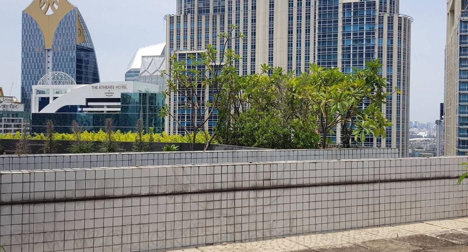 For sale 3 bedrooms condo in Pathum Wan, Bangkok