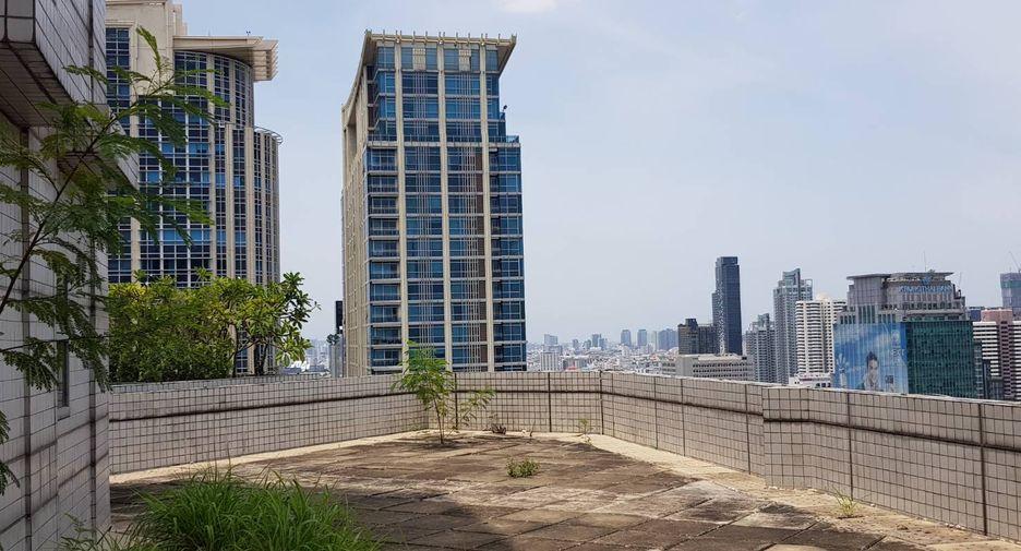For sale 3 bedrooms condo in Pathum Wan, Bangkok