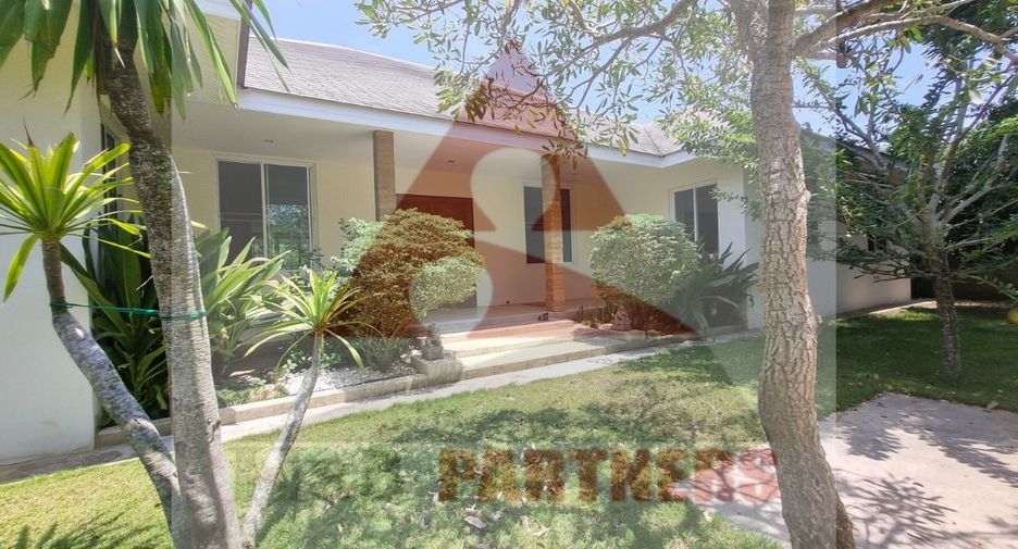 For sale 6 bedrooms villa in Hua Hin, Prachuap Khiri Khan