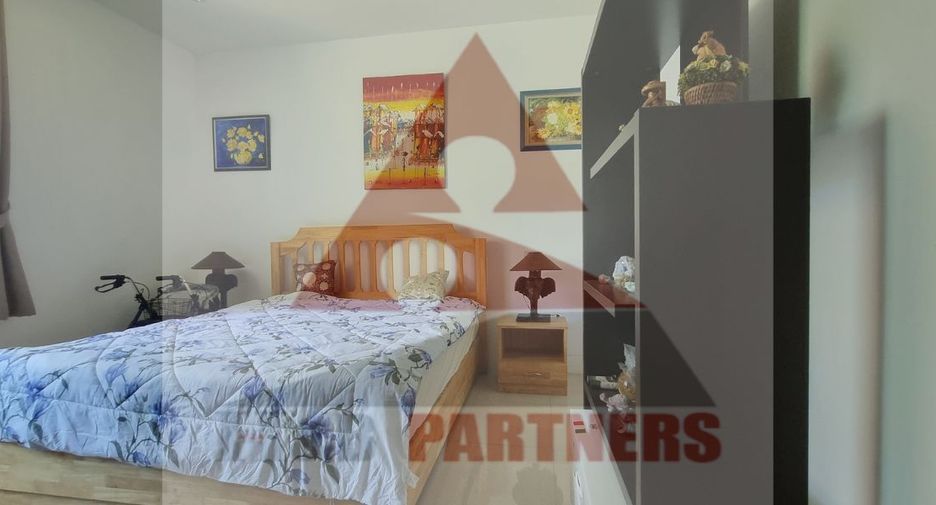 For sale 6 bedrooms villa in Hua Hin, Prachuap Khiri Khan
