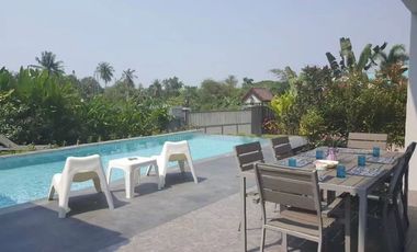 À vendre 8 chambres villa à Sattahip, Chonburi