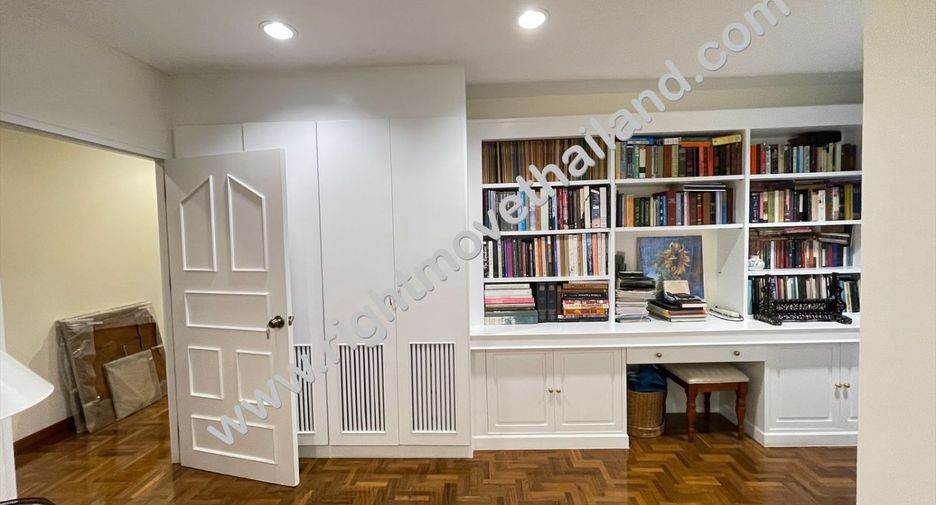 For rent and for sale 3 bedrooms condo in Watthana, Bangkok