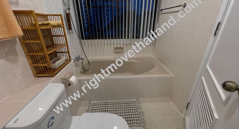 For rent and for sale 3 bedrooms condo in Watthana, Bangkok