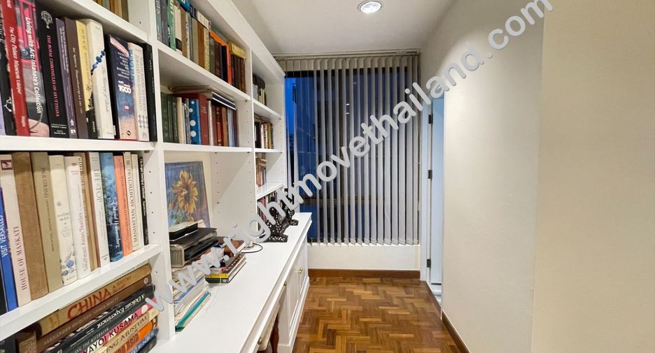 For rent and for sale 3 bedrooms condo in Watthana, Bangkok