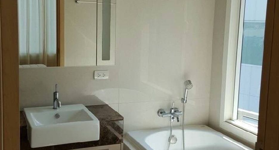 Wohnung zur Miete und zum Kauf mit 2 Zimmer in Khlong Toei, Bangkok
