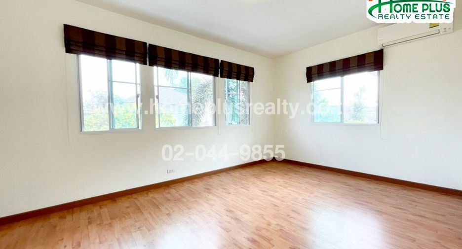 For sale 3 bedrooms house in Sai Mai, Bangkok