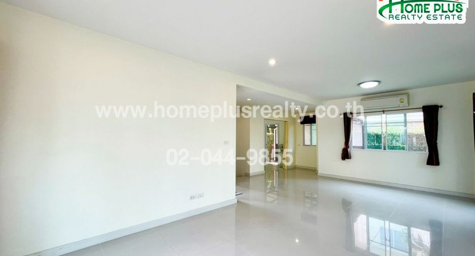 For sale 3 bedrooms house in Sai Mai, Bangkok