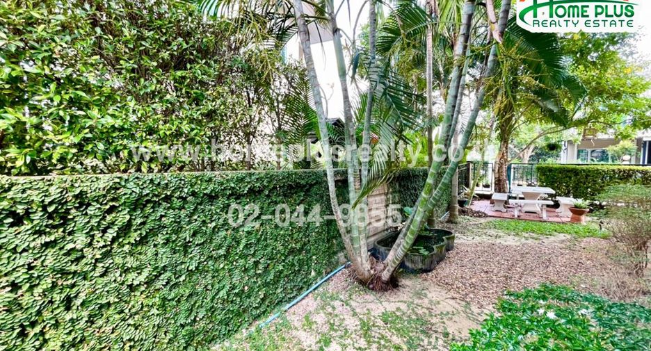 For sale 3 bedrooms house in Sai Mai, Bangkok