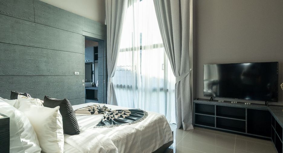 For rent 4 bedrooms villa in Thalang, Phuket