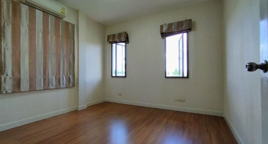 For rent 3 bedrooms house in Bang Phli, Samut Prakan