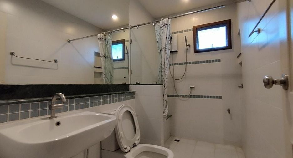 For rent 3 bedrooms house in Bang Phli, Samut Prakan