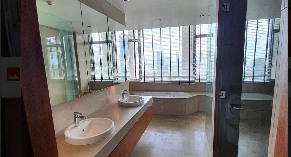 Wohnung zur Miete mit 3 Zimmer in Sathon, Bangkok