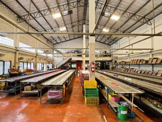 For sale warehouse in Phasi Charoen, Bangkok