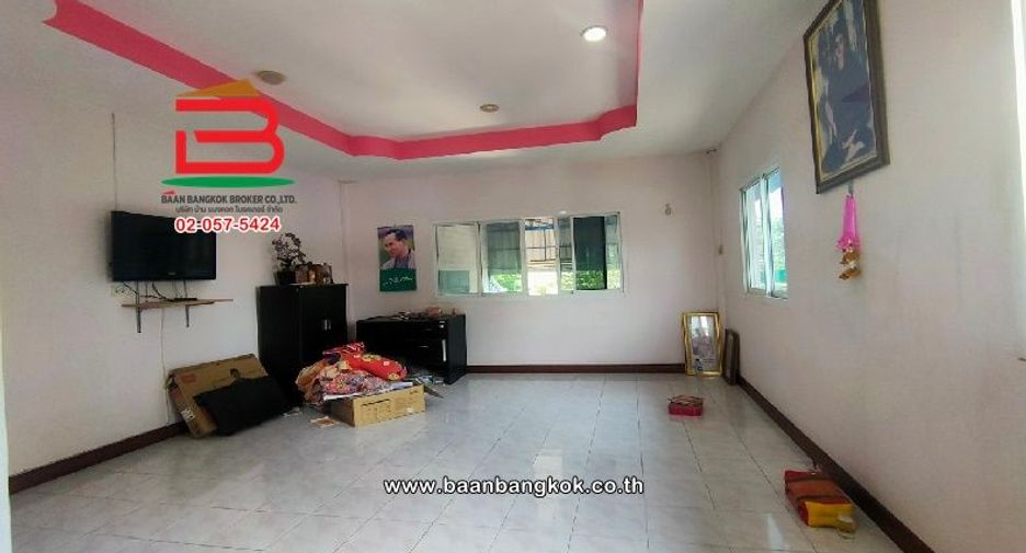 Almacén en venta de 1 habitaciones en Lam Luk Ka, Pathum Thani
