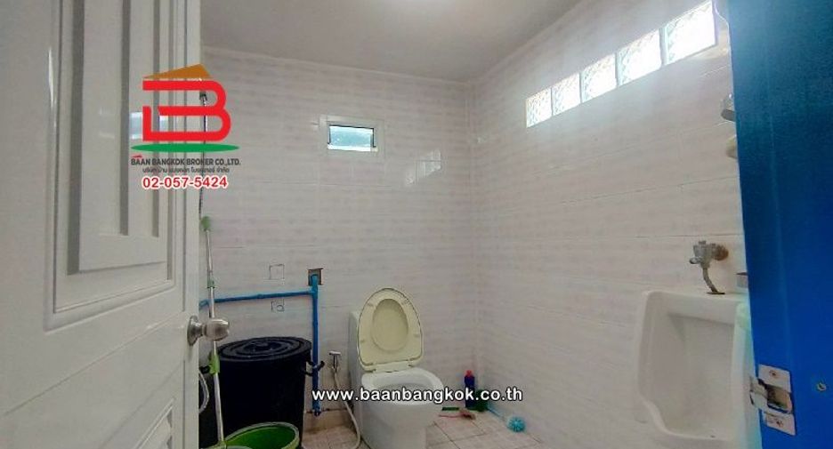 Almacén en venta de 1 habitaciones en Lam Luk Ka, Pathum Thani