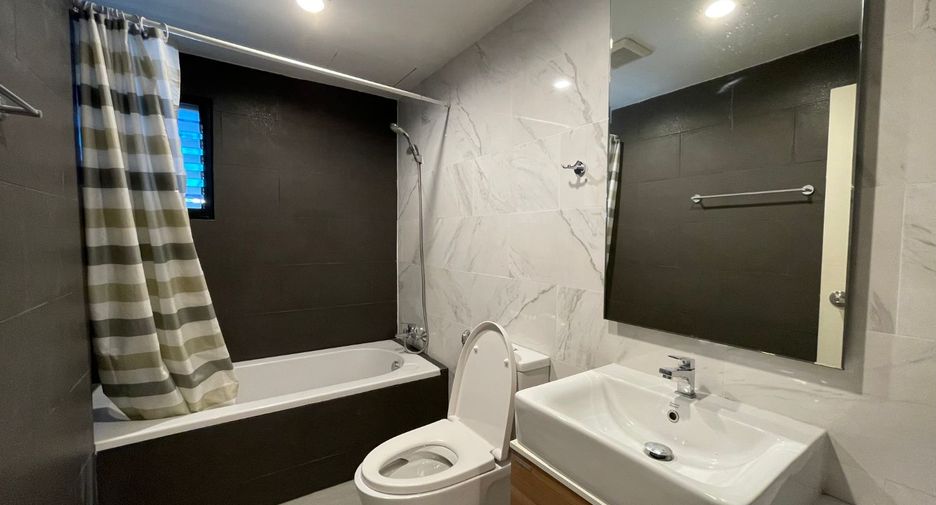 À louer 3 chambres appartement à Watthana, Bangkok