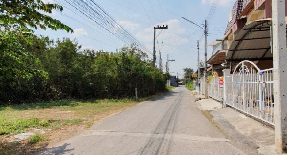 For sale 3 Beds townhouse in Mueang Ratchaburi, Ratchaburi