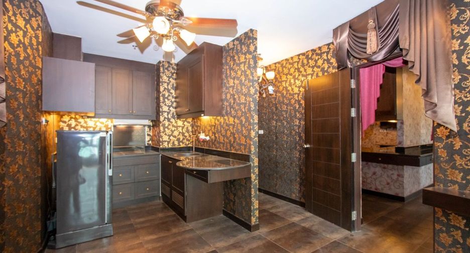ขาย 3 ห้องนอน อพาร์ทเม้นท์ ใน เมืองเชียงใหม่, เชียงใหม่