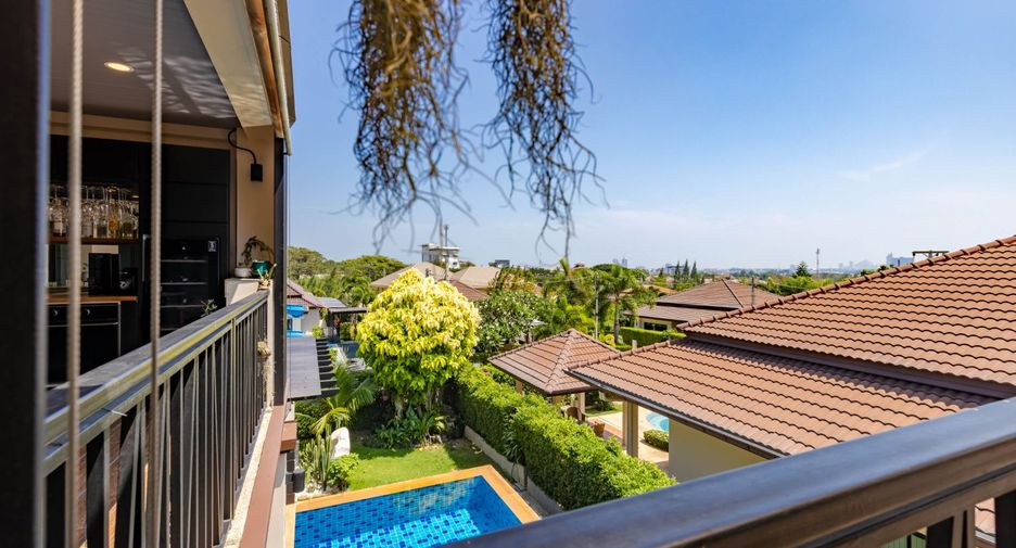 For sale 5 bedrooms villa in Hua Hin, Prachuap Khiri Khan