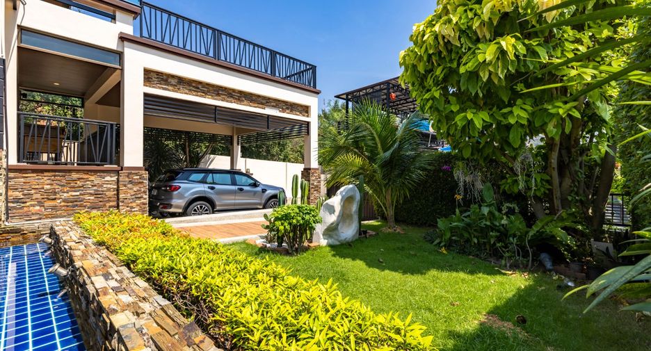 For sale 5 bedrooms villa in Hua Hin, Prachuap Khiri Khan