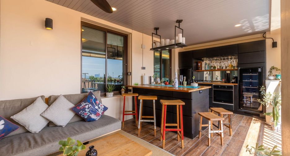 For sale 5 bedrooms villa in Hua Hin, Prachuap Khiri Khan