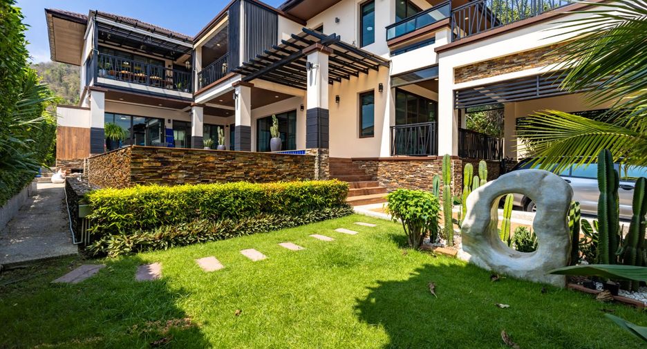 For sale 5 bedrooms villa in Hua Hin, Prachuap Khiri Khan