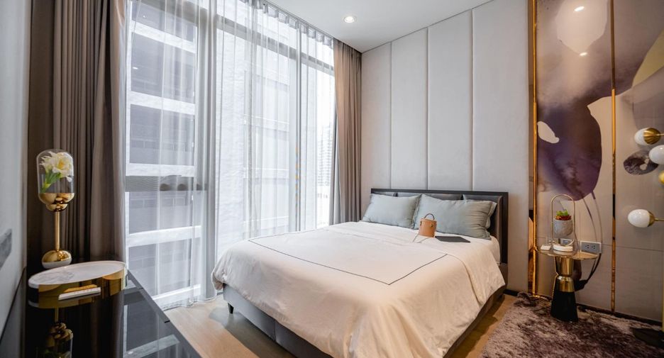 For rent 2 bedrooms condo in Khlong Toei, Bangkok