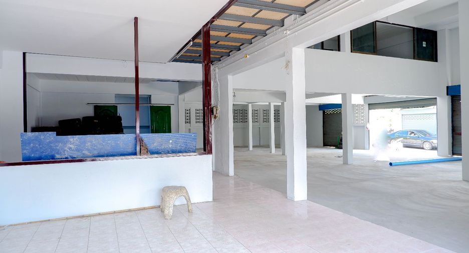 For rent and for sale 5 bedrooms house in Mueang Phuket, Phuket