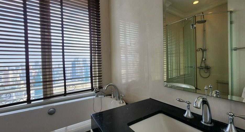 ให้เช่า 2 ห้องนอน คอนโด ใน วัฒนา, กรุงเทพฯ