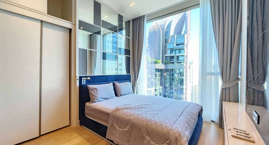 Condo en alquiler y en venta de 3 habitaciones en Khlong Toei, Bangkok