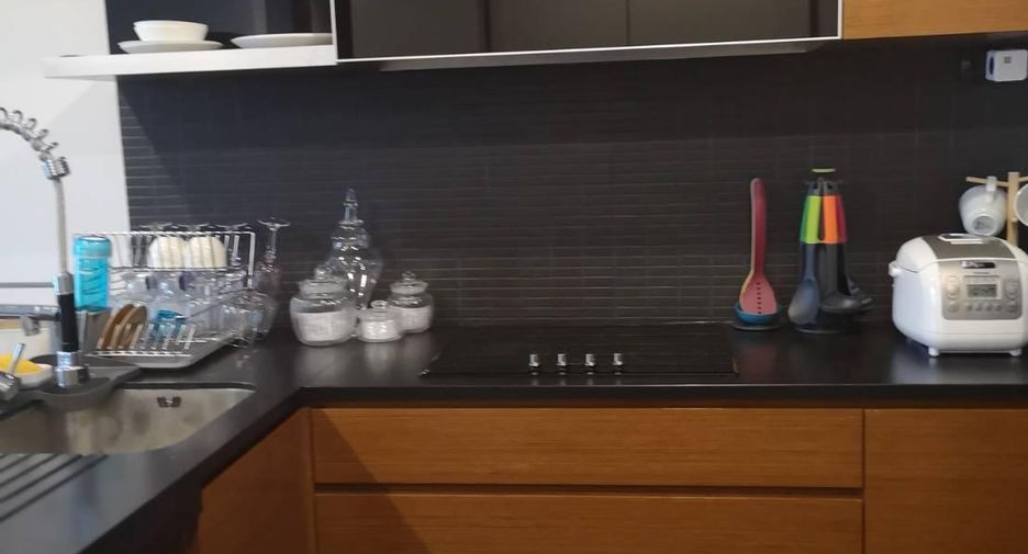For rent and for sale 2 bedrooms condo in Khlong Toei, Bangkok