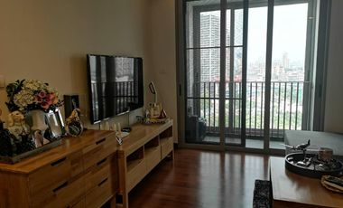 For rent そして for sale 2 ベッドルーム condo in Khlong Toei, Bangkok