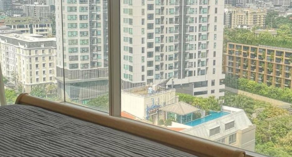 For rent and for sale 2 bedrooms condo in Khlong Toei, Bangkok