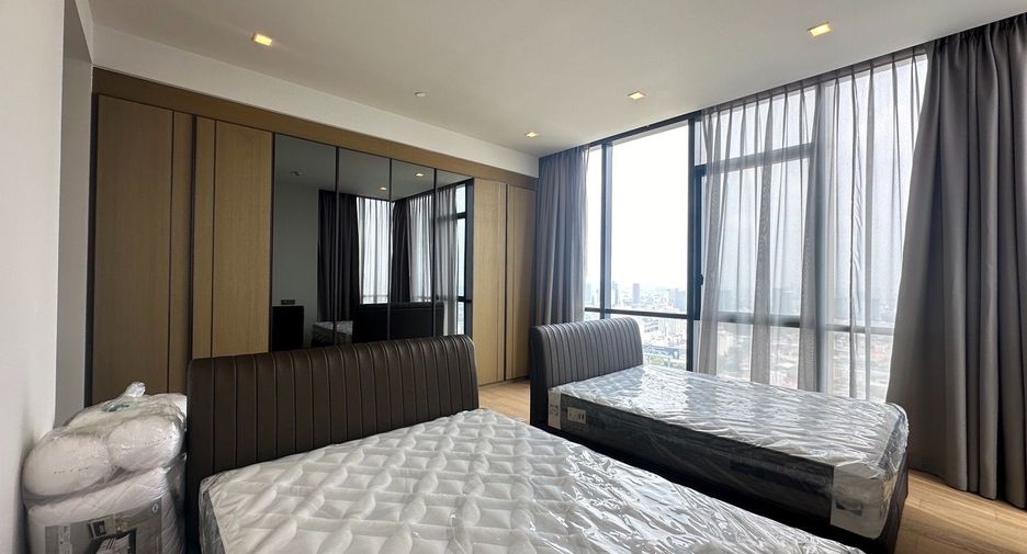 ให้เช่า 3 ห้องนอน คอนโด ใน วัฒนา, กรุงเทพฯ
